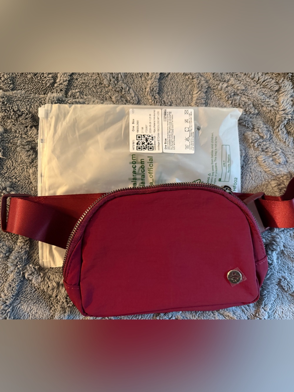 Halara fanny pack - NWT